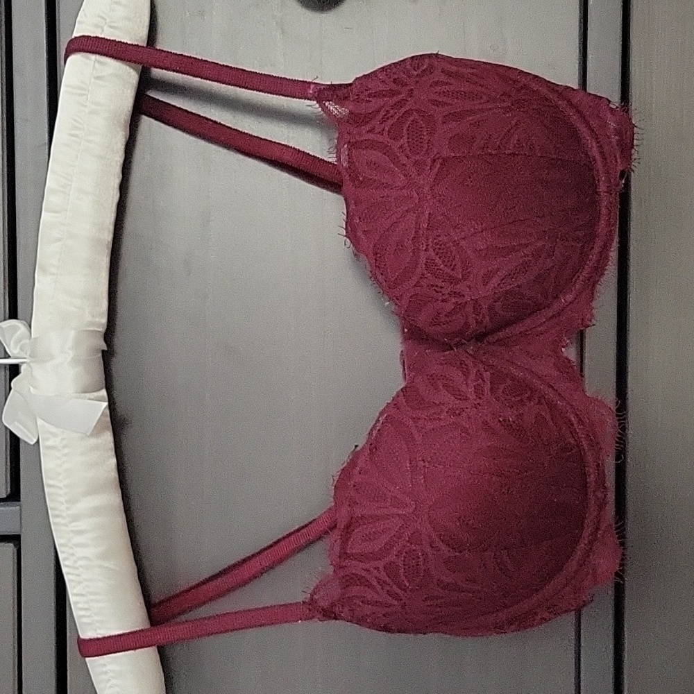 PINK Date Push-Up Maroon/Burgundy Lace Bra 32D VS